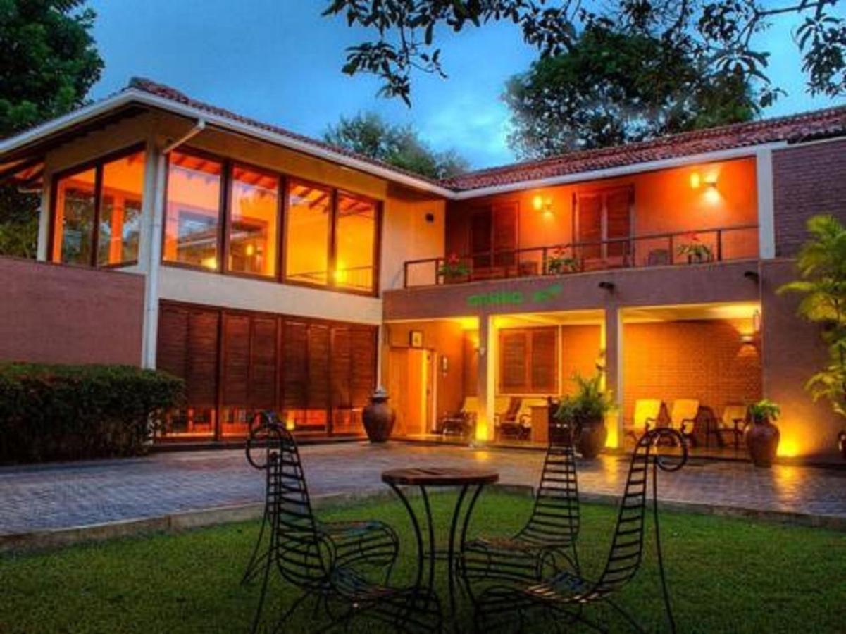 Villa Grand Kandana ภายนอก รูปภาพ